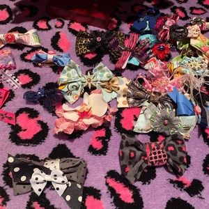 Handmade hair bows. Set of 5 random